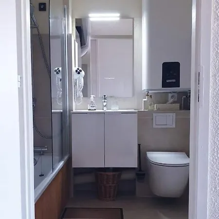 Le Des 63 Mazots Apartamento *